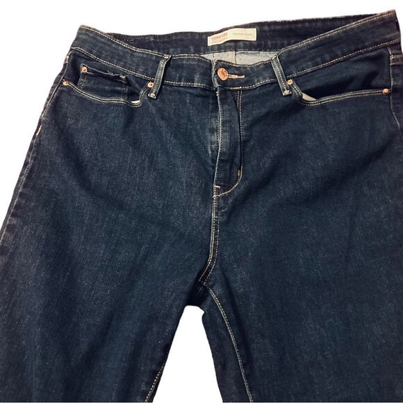 Levi’s Denim Signature High Rise Skinny Jeans - Picture 3 of 9